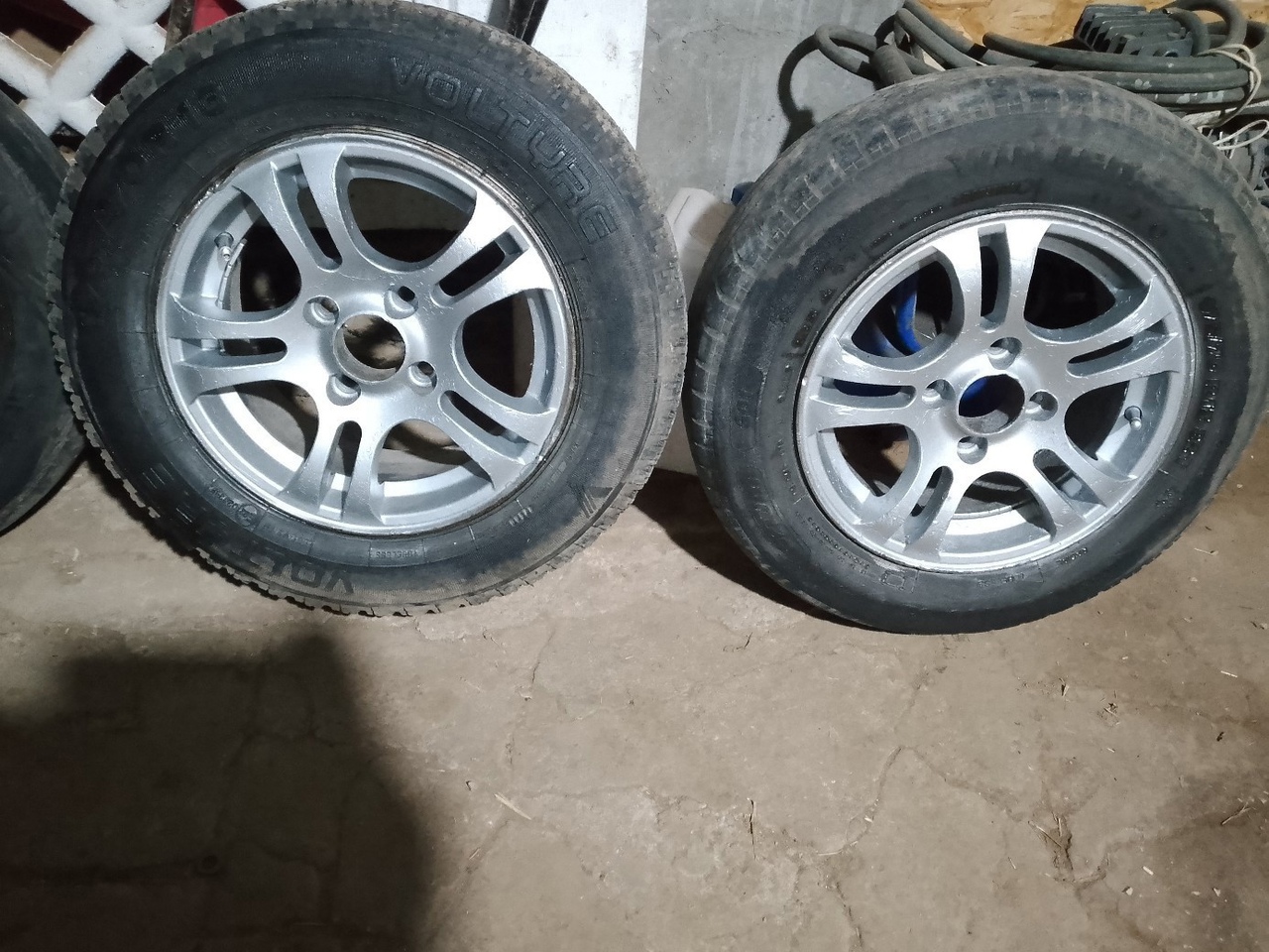 Продам ваз 2111 на ходу (9)