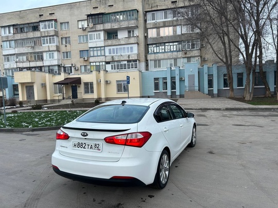 Автомобиль в идеально состоянии 
Без (4)