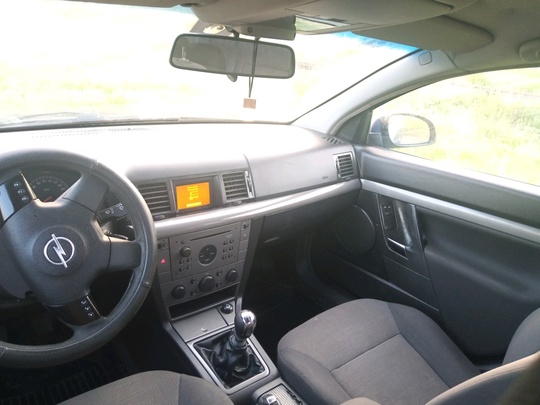 Opel Vectra C. 2003 год. (2)