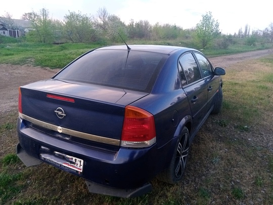 Opel Vectra C. 2003 год. (4)