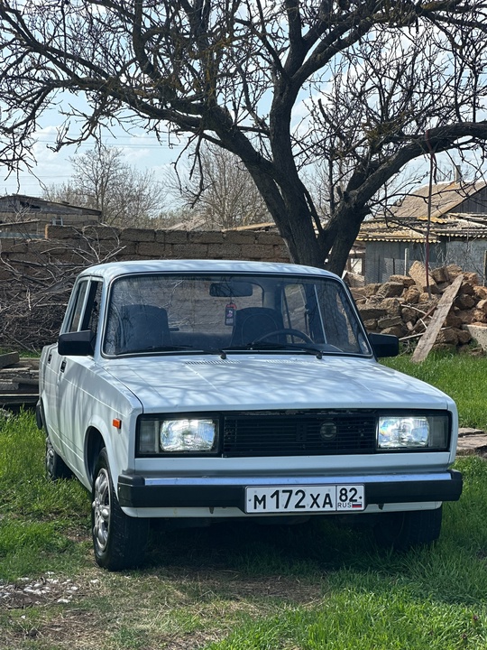 Пятёрка, в живом состоянии!

Не гнилая! (1)
