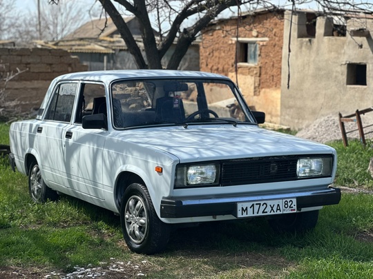 Пятёрка, в живом состоянии!

Не гнилая! (2)