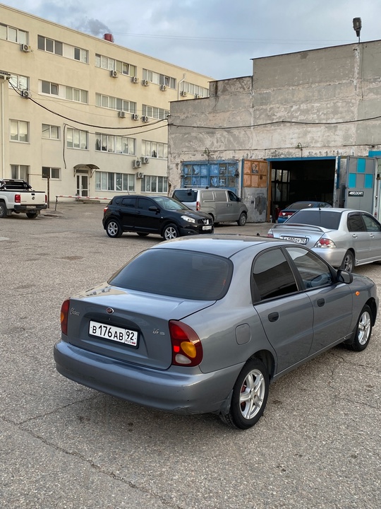 Продам заз шанс 1.4 АТ (4)