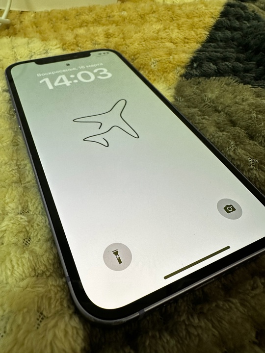 Продаю айфон 12 на 256гб (4)