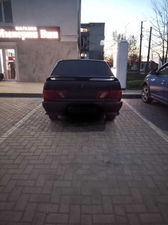 Продам ваз 2115 2007 год (1)