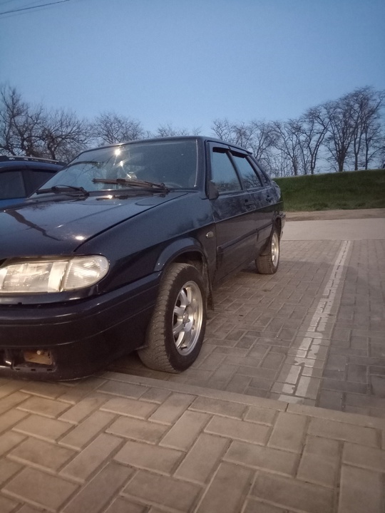 Продам ваз 2115 2007 год (2)