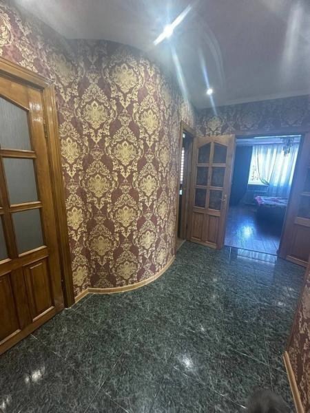 Продается 4 - х комнатная (1)
