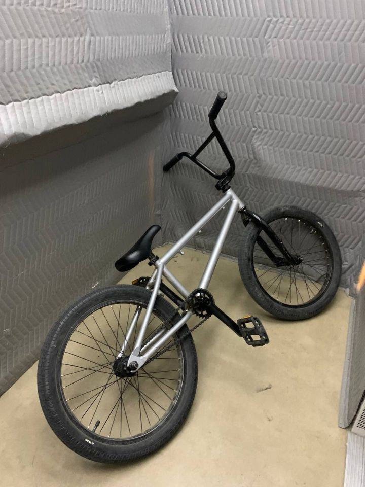 продаю BMX фирмы radio, покупался