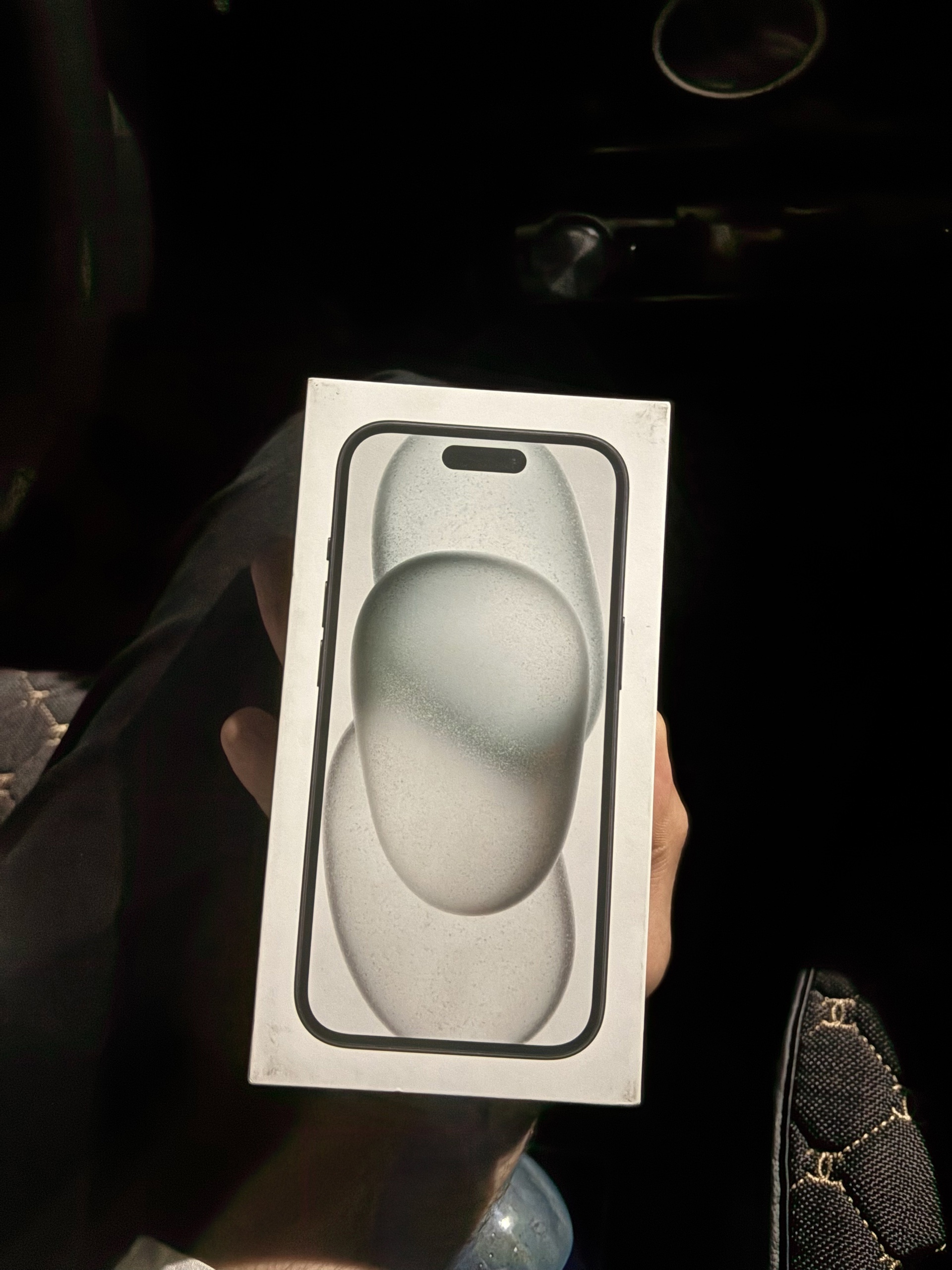 Продам или обменяю iphone 15 (2)