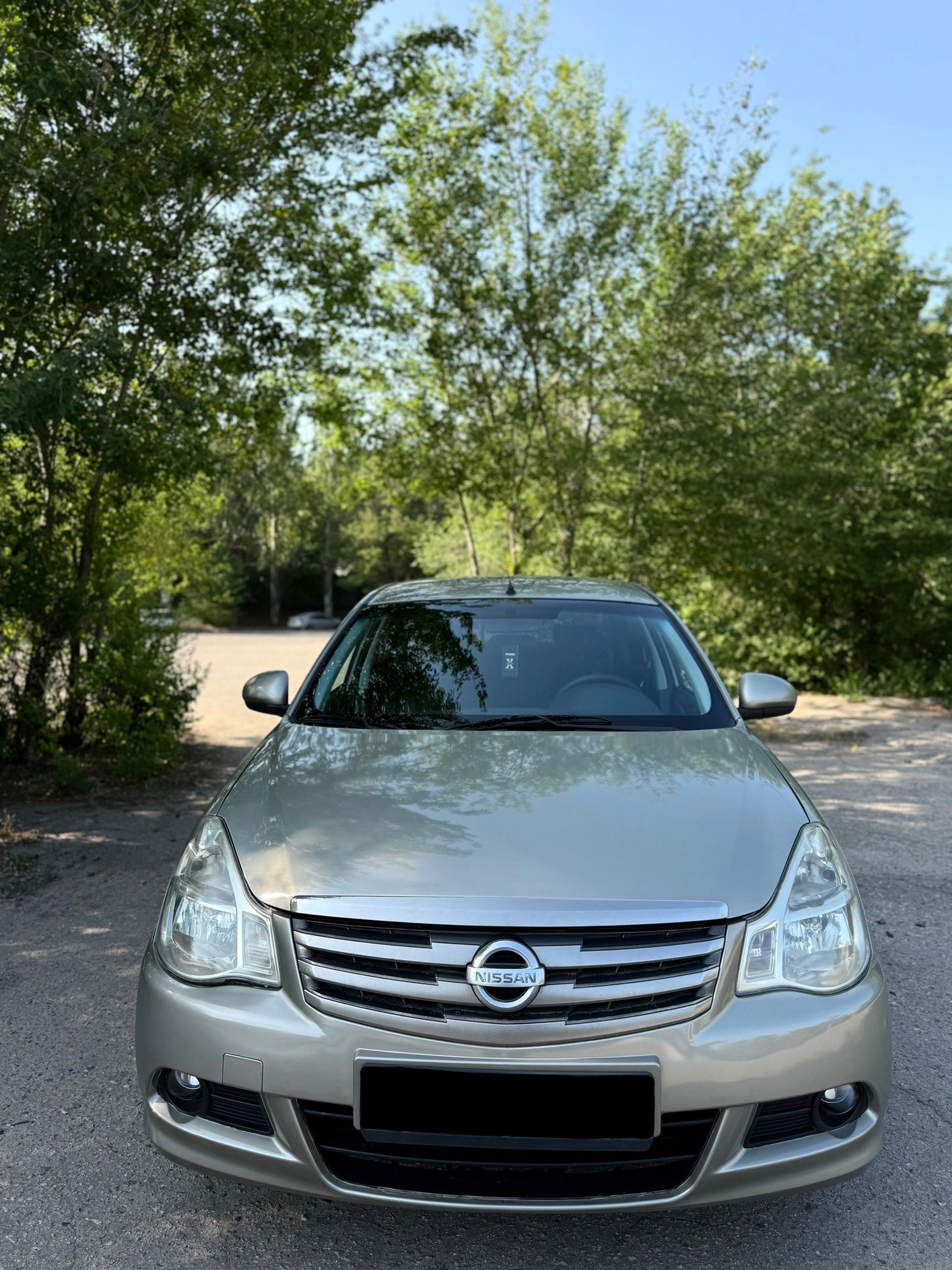 Продам Nisan Almera 2014 г.в.(Куплена (1)