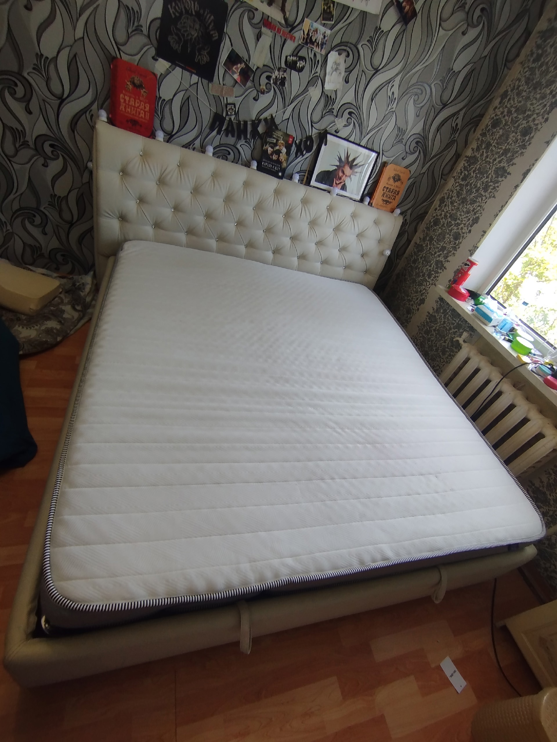 Продам матрас, 4тр , тепличная