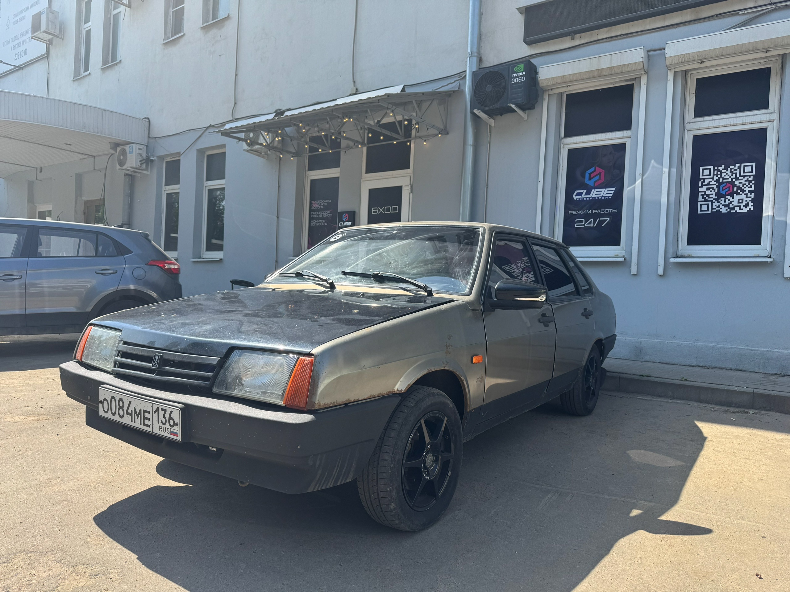 Продаю ваз 21099, 2001 года, (2)