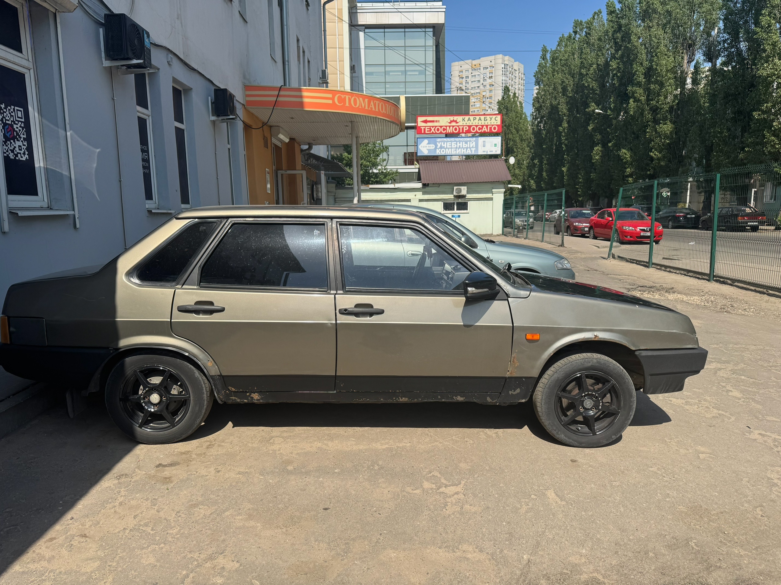 Продаю ваз 21099, 2001 года, (1)