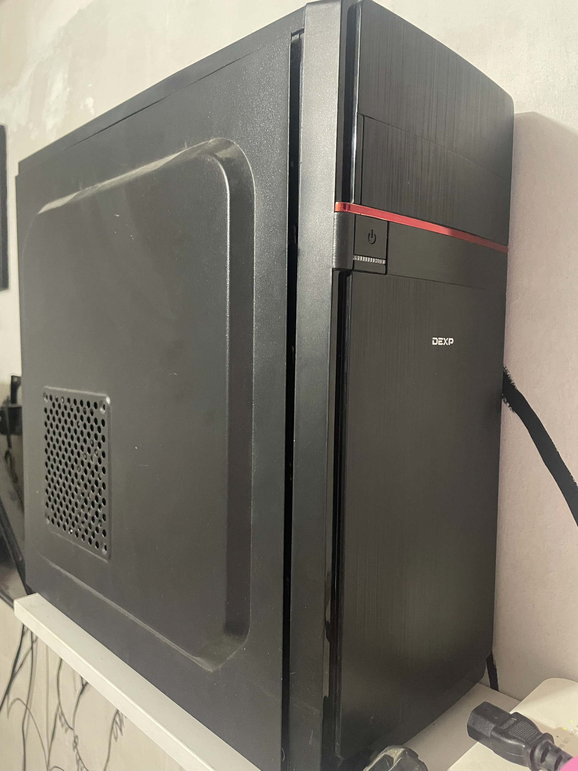 Прoдам кoмпьютeр: i3-6100 / GТХ