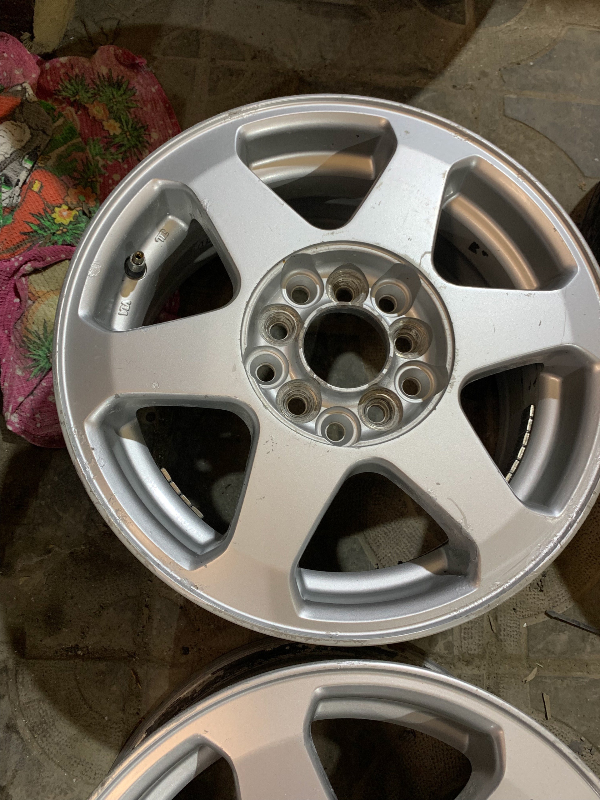 Продам литьё R14 сверловки 5х100 (3)