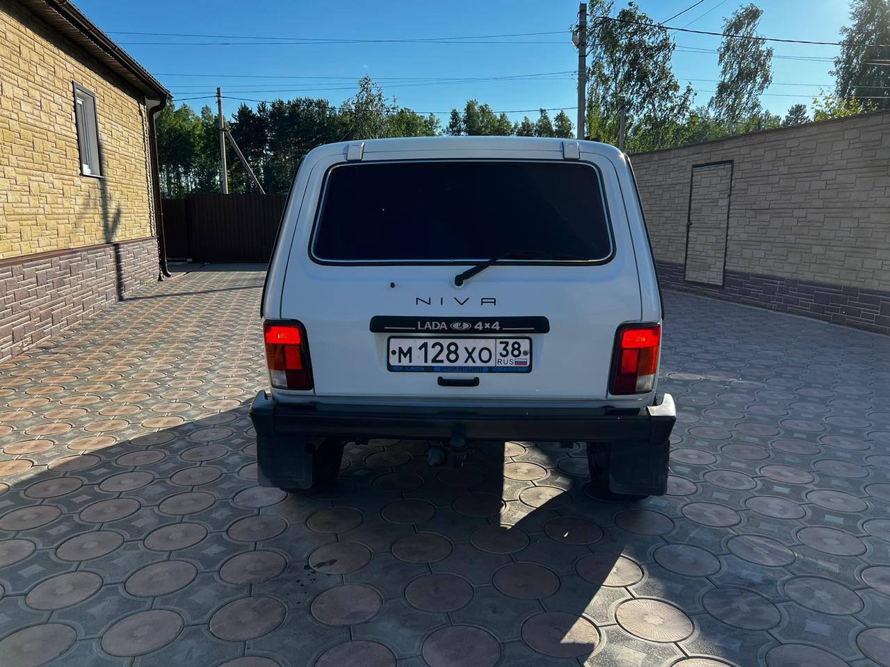 Лада 4x4 2121 Нива 2013 (2)