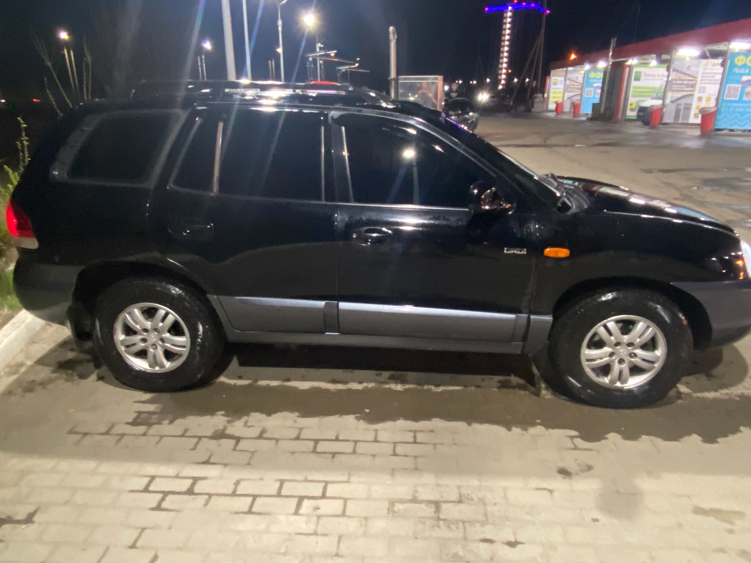 Автомобиль: Hyundai Santa Fe Город (4)