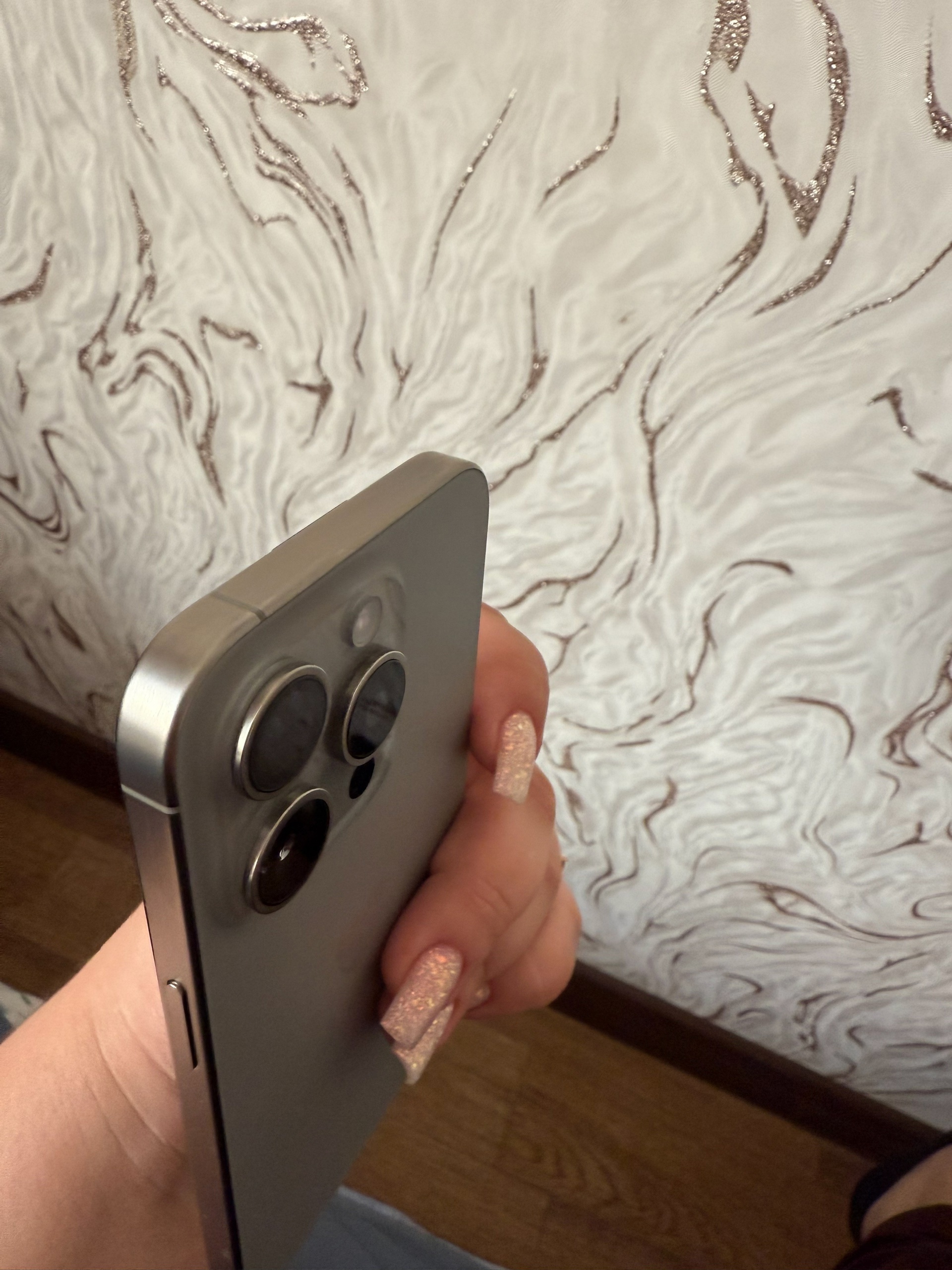 Продам свой iPhone 15 pro