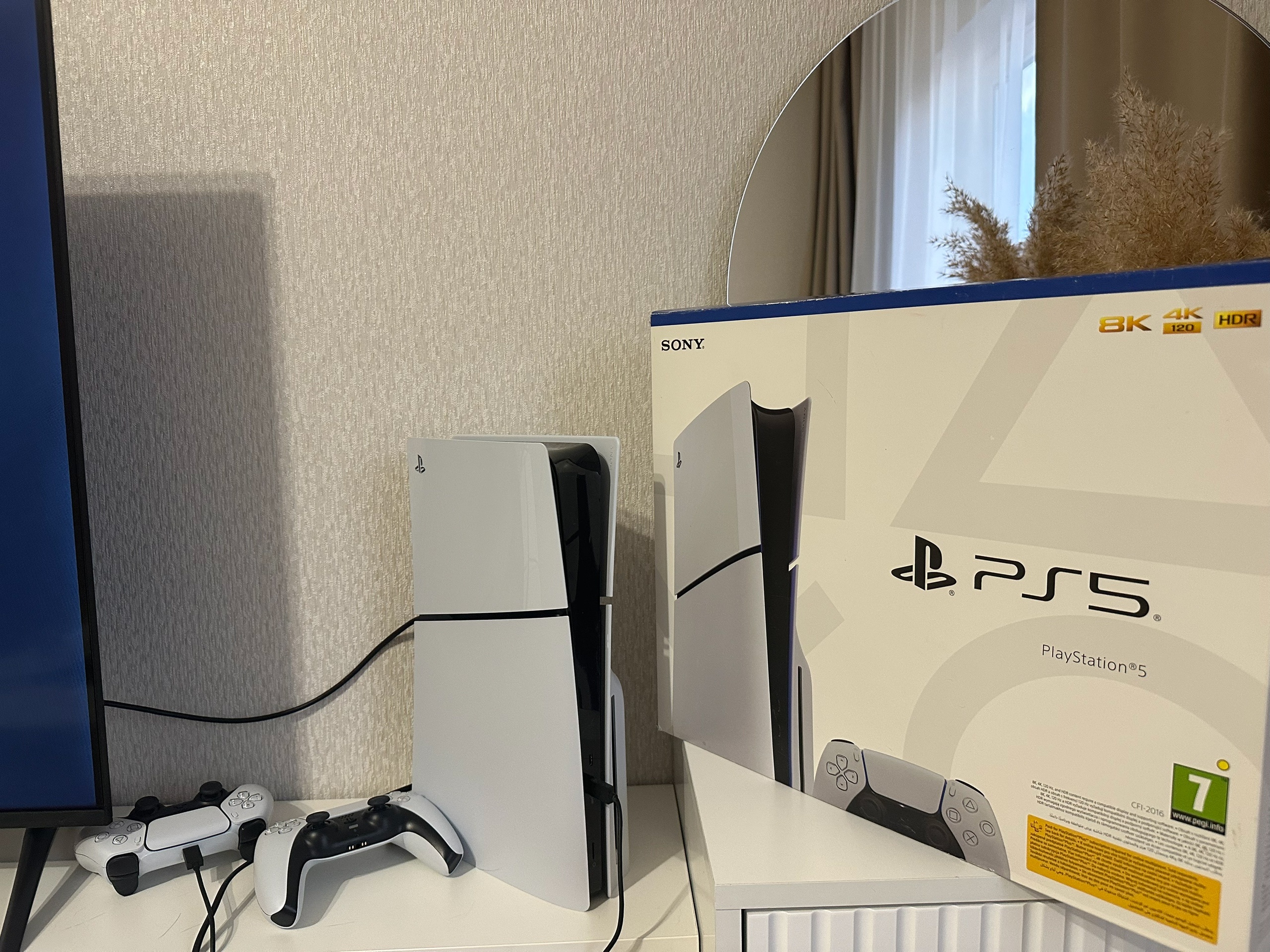 Продаю Play station 5 Slim (1)