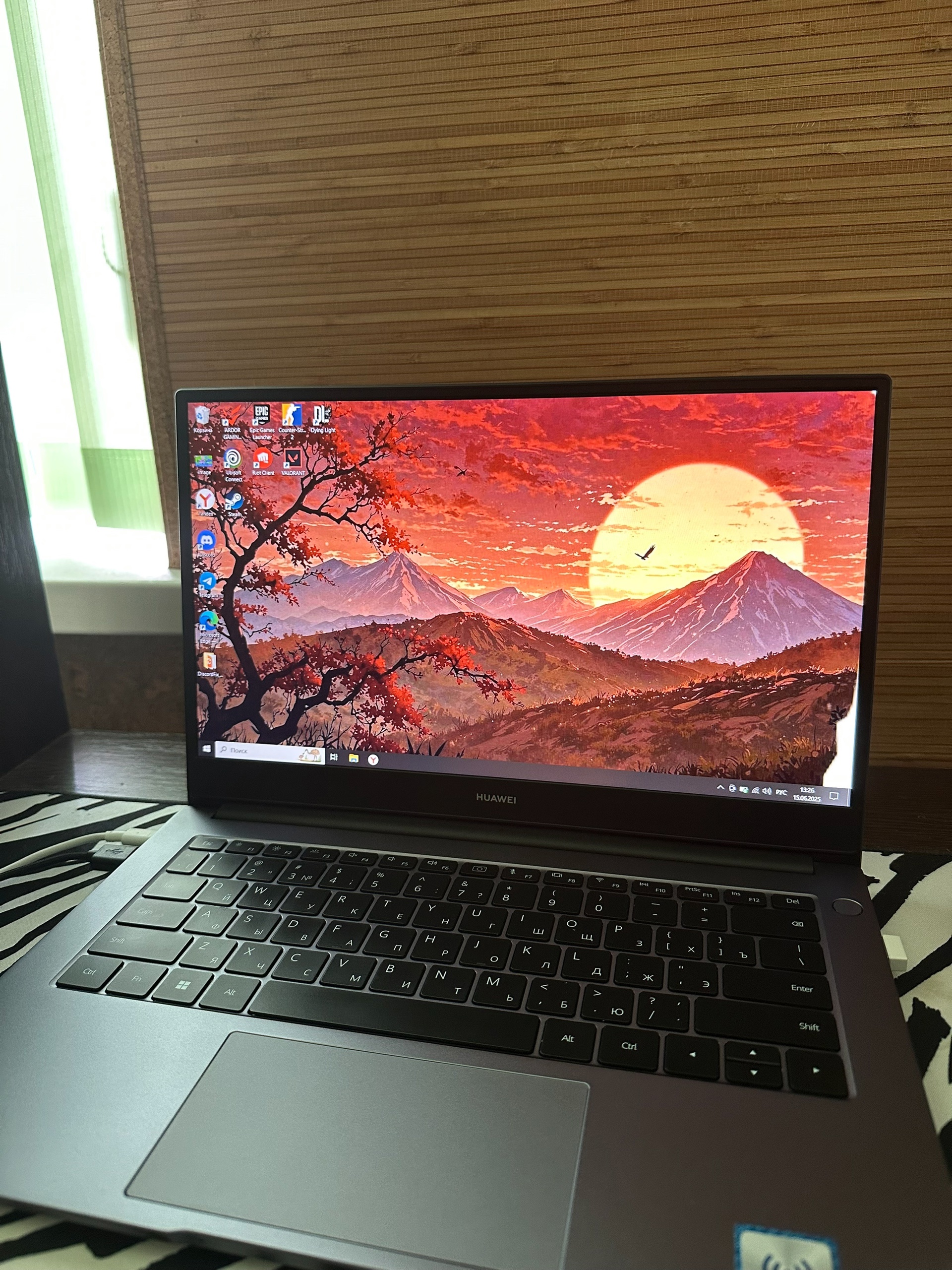 Продаю ноутбук HUAWEI MateBook D (2)