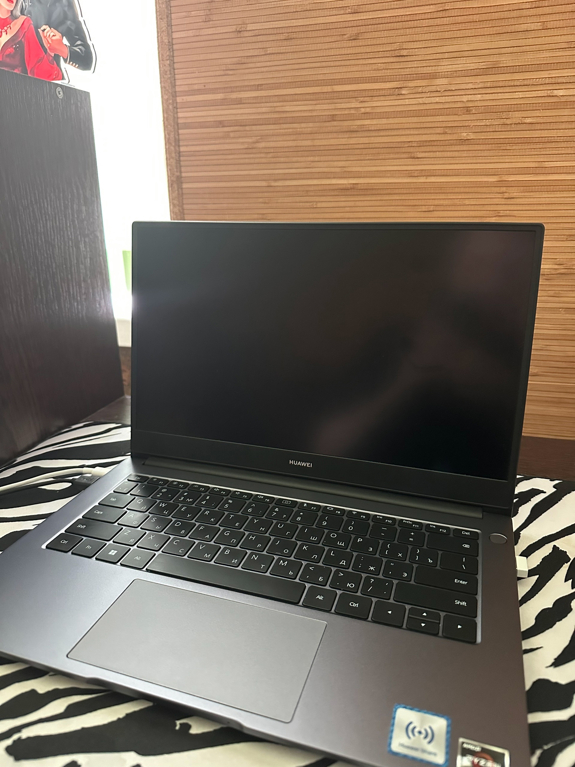 Продаю ноутбук HUAWEI MateBook D (1)