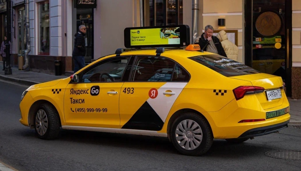 Таксопарк 369 предлагает арендовать автомобиль