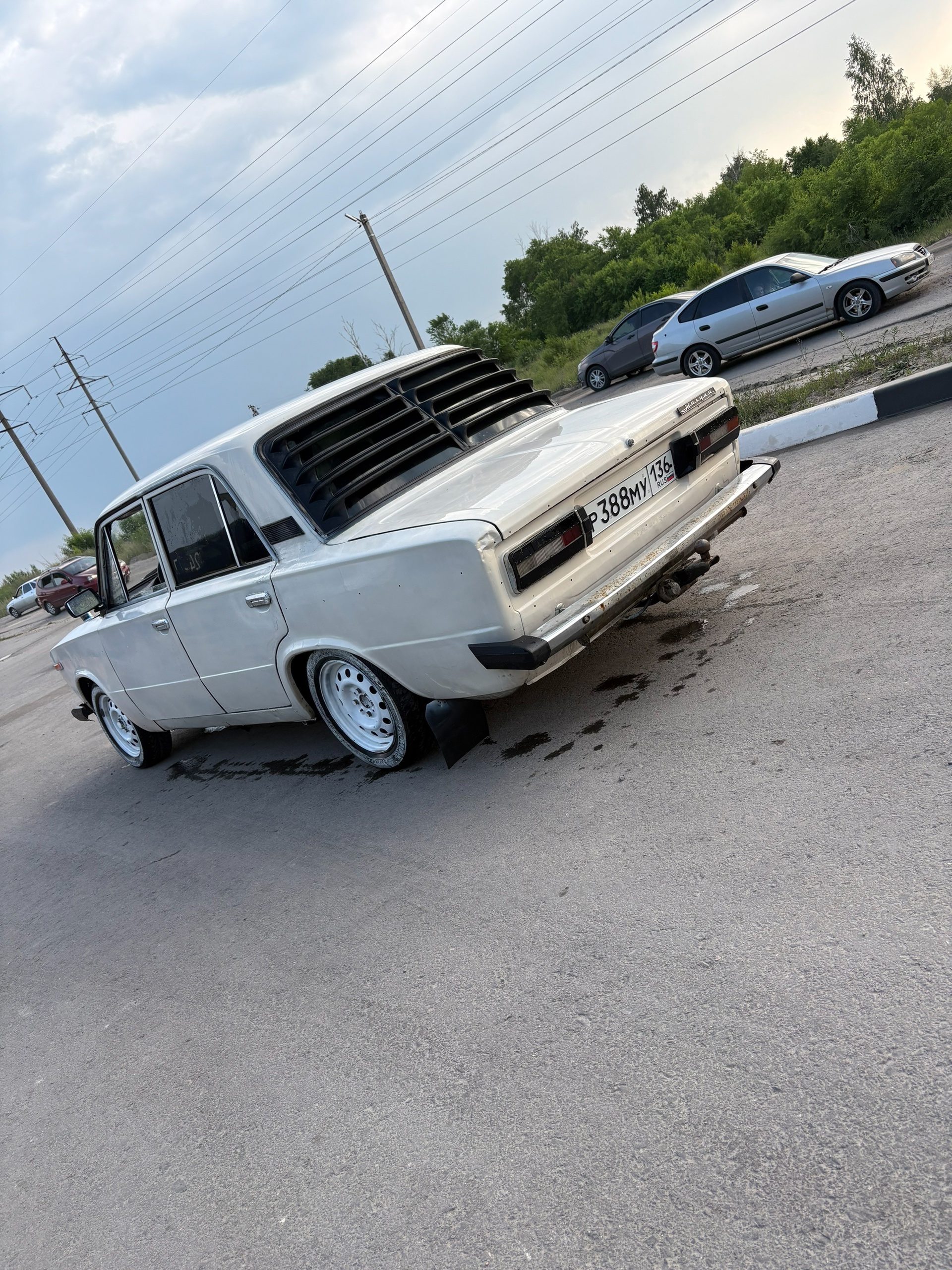 Автомобиль в рабочем состоянии Двигатель (3)