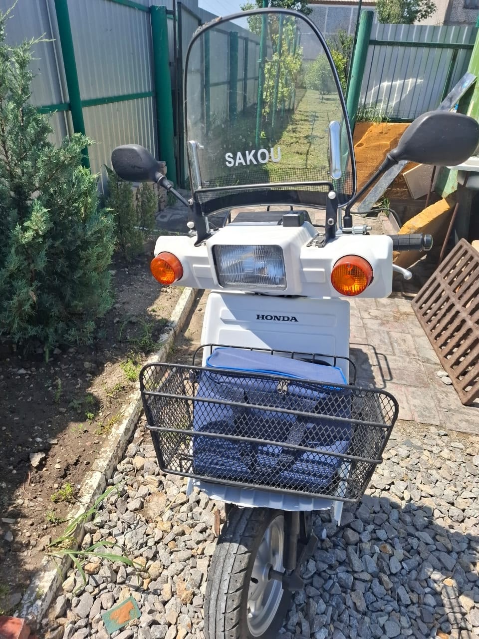 Продается скутер honda gyro x (3)
