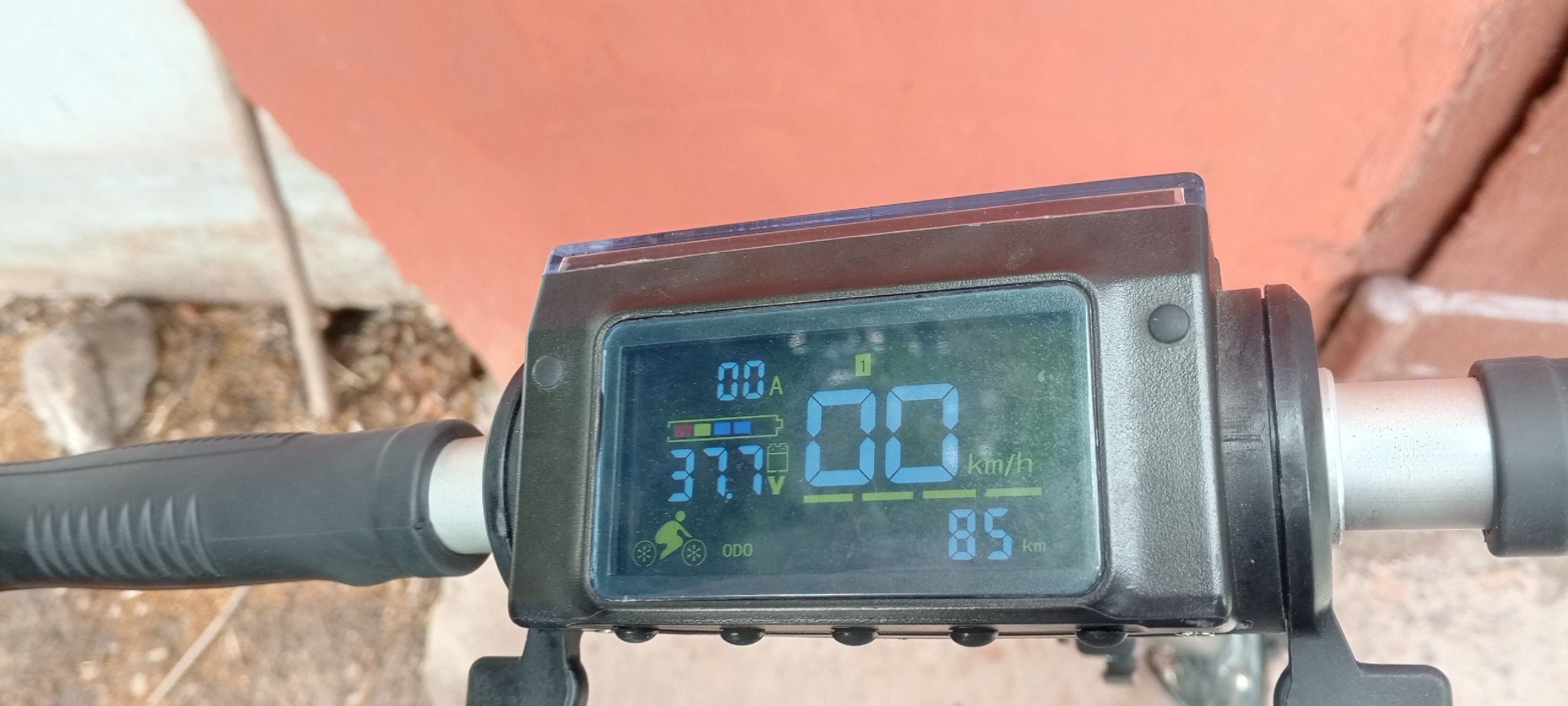 Продам электросамокат KUGOO S3 Самокат (2)
