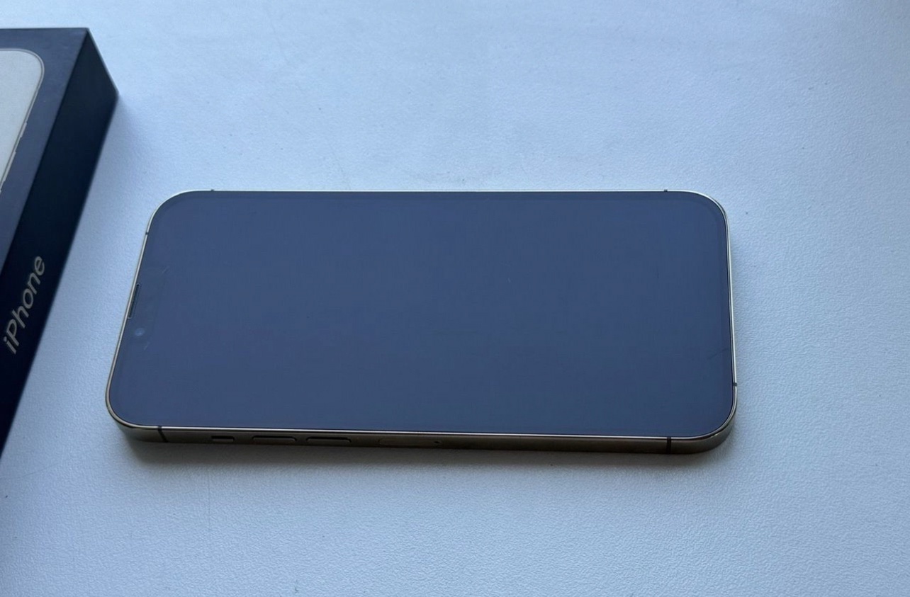 Продаю свой iPhone 13 Pro