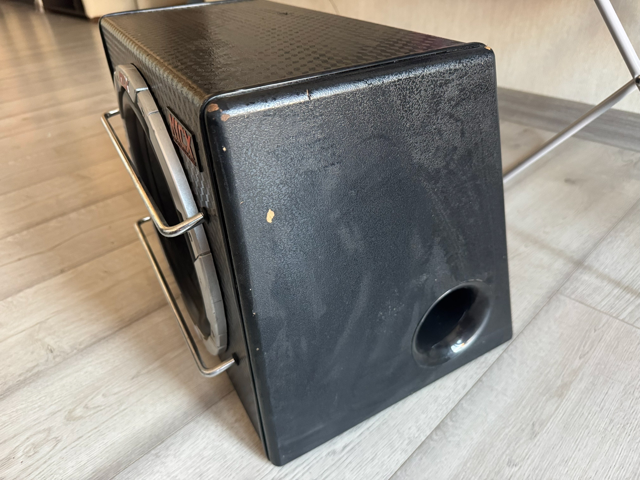 Продам активный сабвуфер kicx ap300bpa. (3)