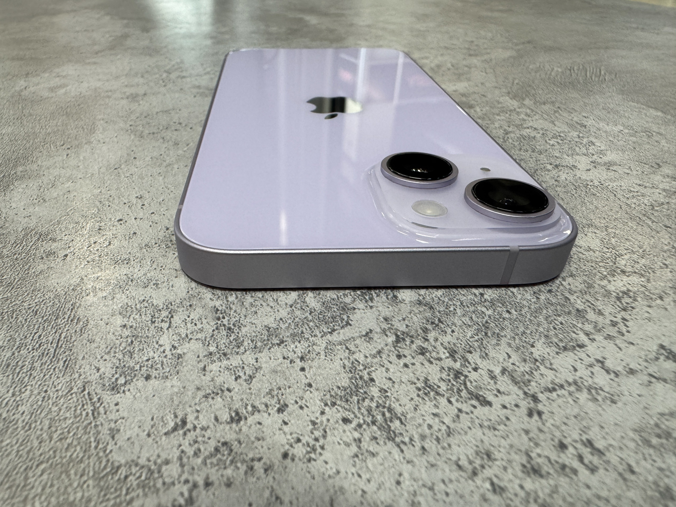 Продам iPhone 14 Purple 128gb (4)