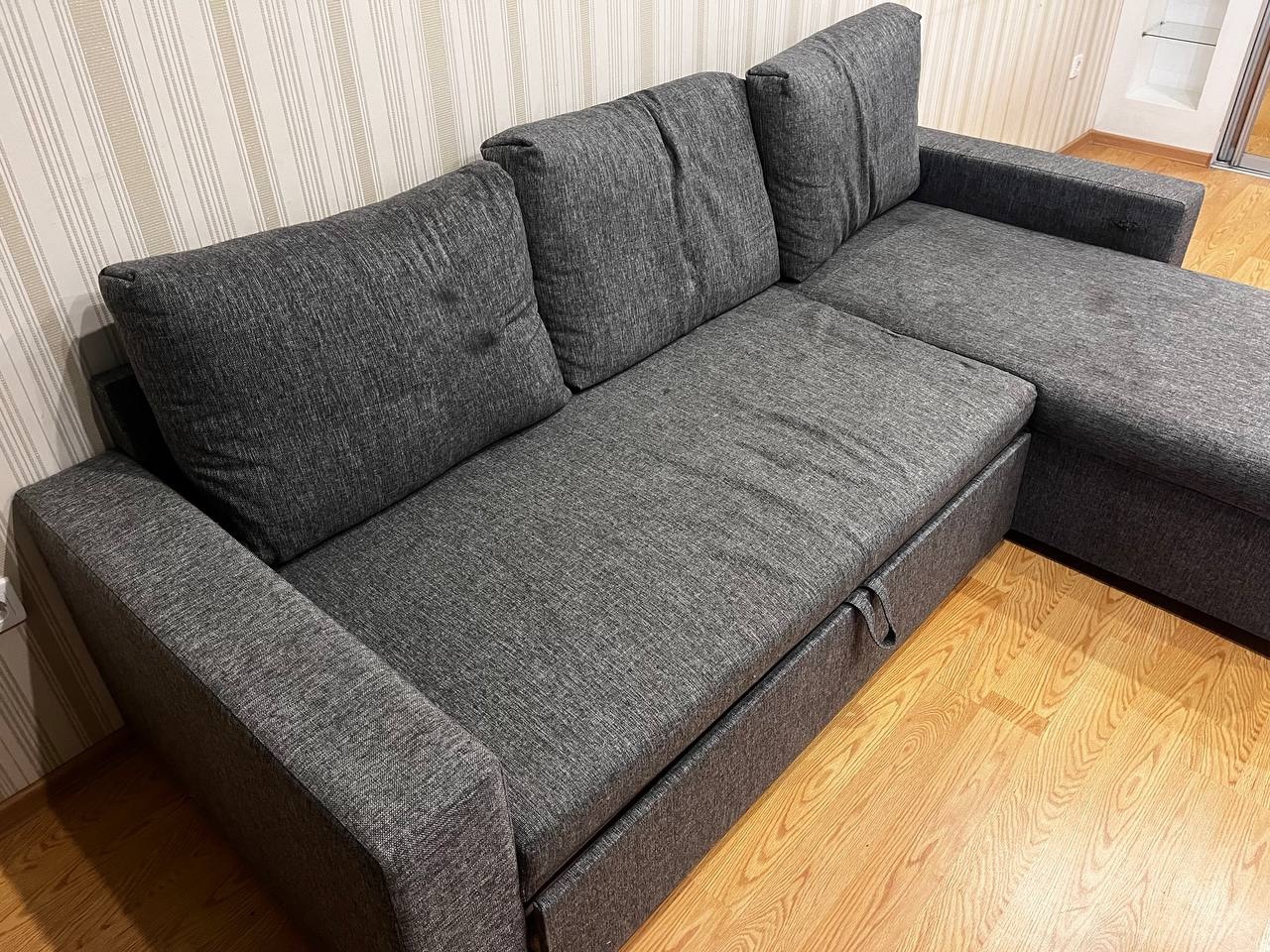 Продам угловой диван. Цена 5000