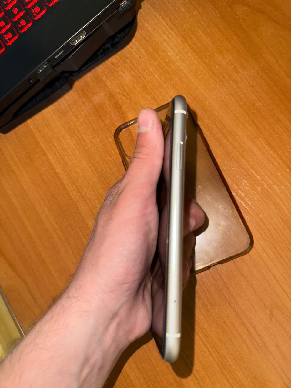 iPhone 11 Внешнее состояние идеальное, (1)