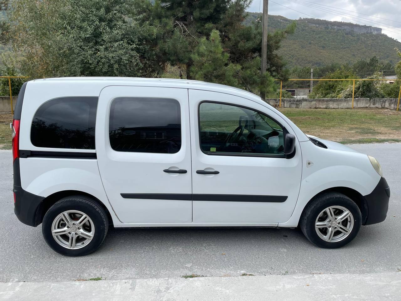 Продам Renault Kangoo 2008 год.