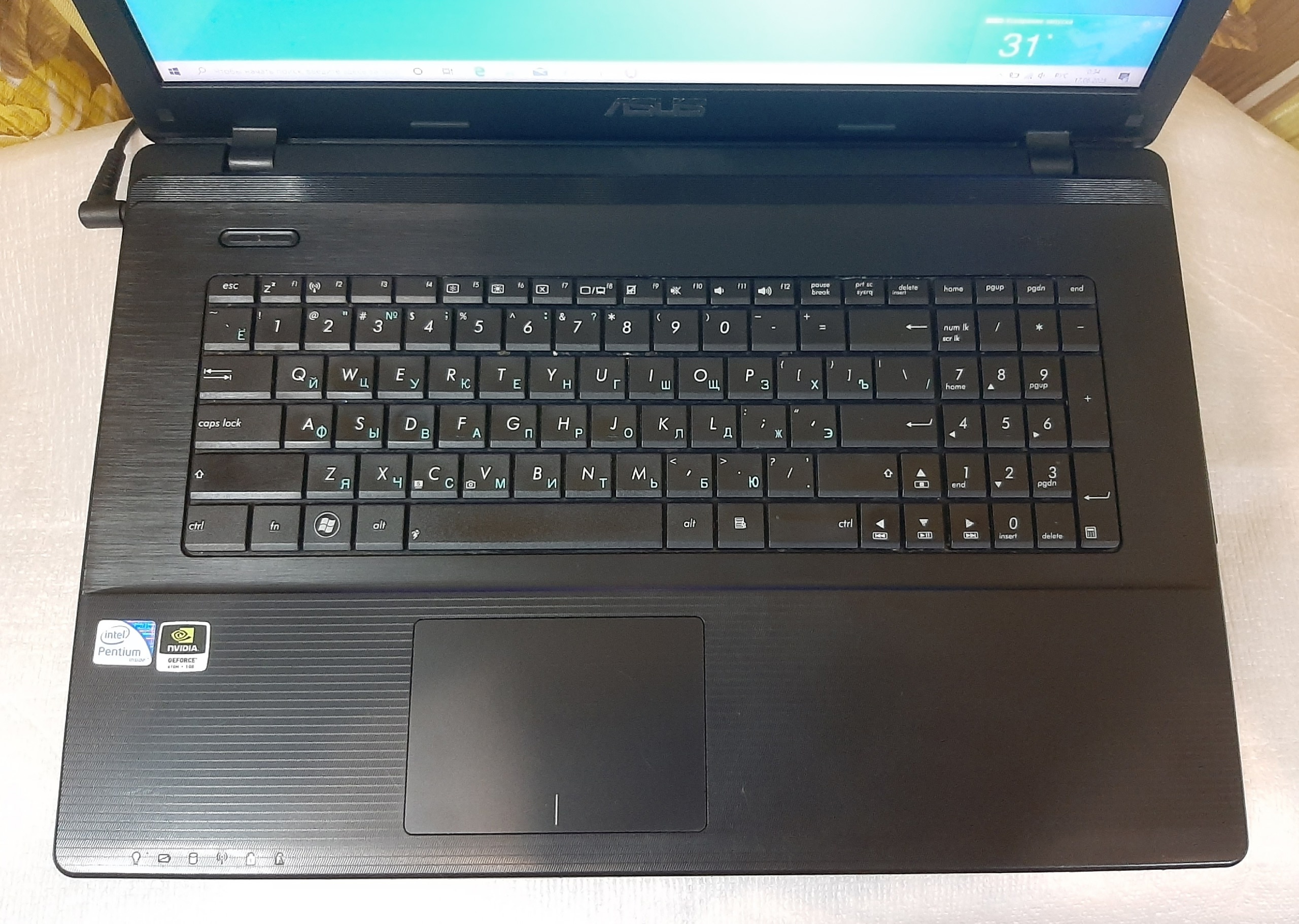 Надёжный ноутбук Asus X75VD-TY145D в (2)