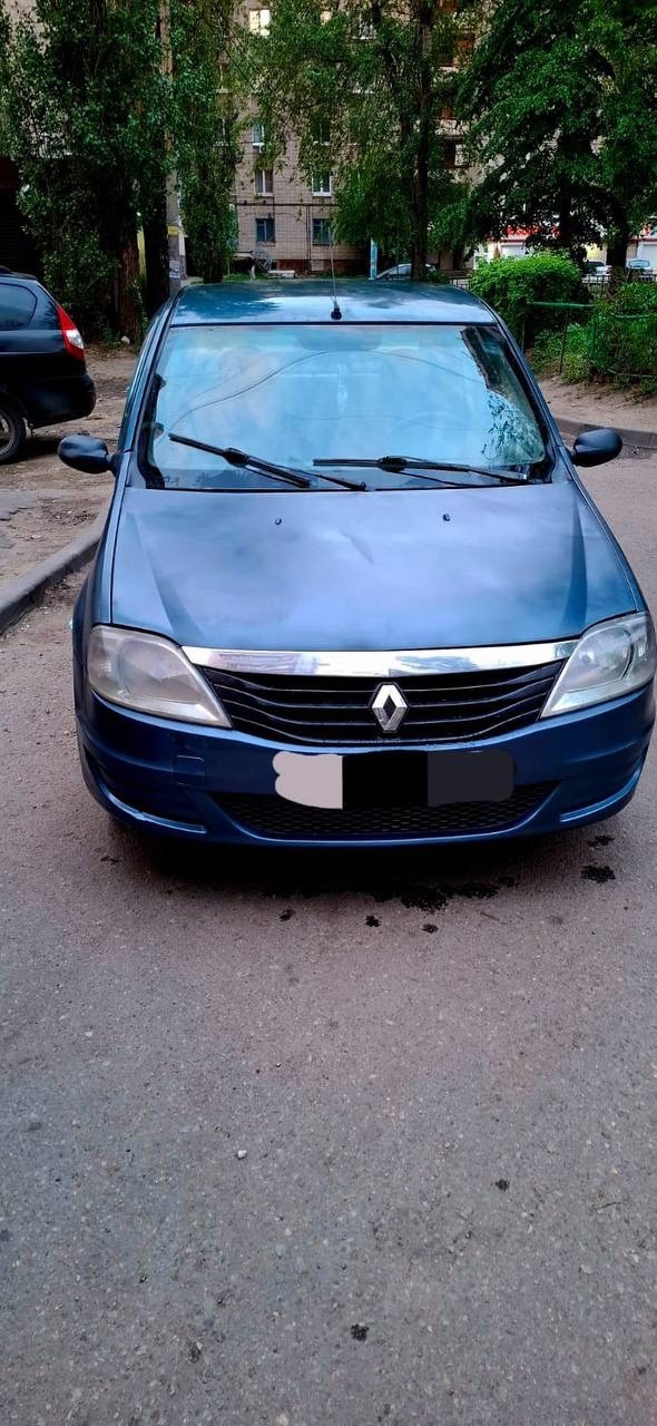 Renault Logan 2011: Отличное состояние (4)