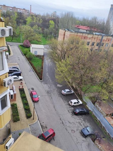 Продается однокомнатная студия в ЖК (7)
