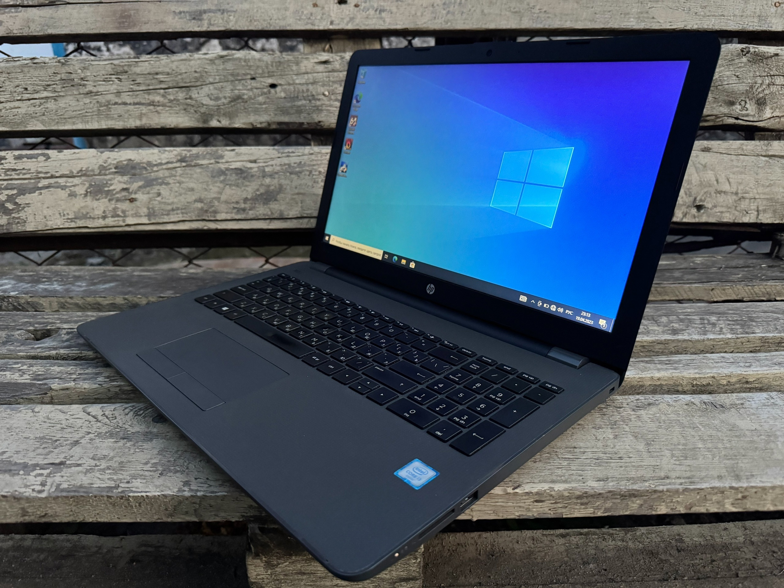Ноутбук HP 250 G5 в (1)