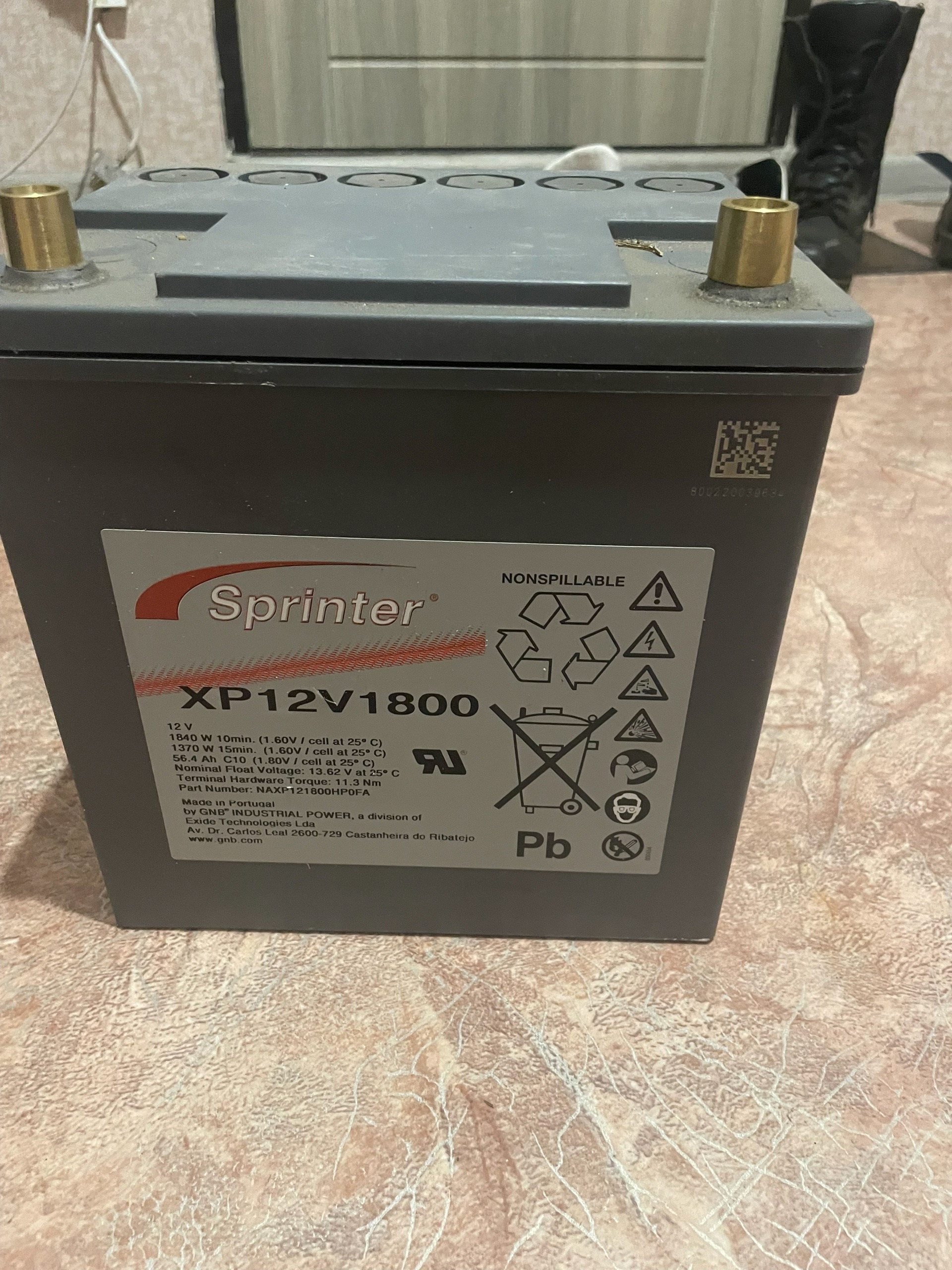 Продается аккумулятор AGM 56 Ач