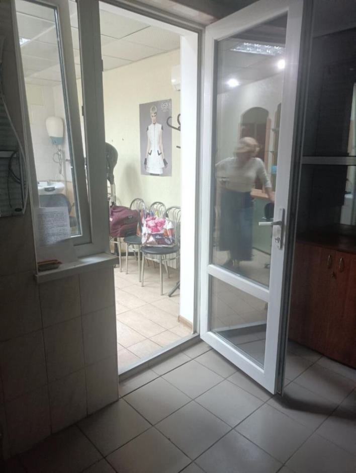 К продаже предлагается салон красоты (2)