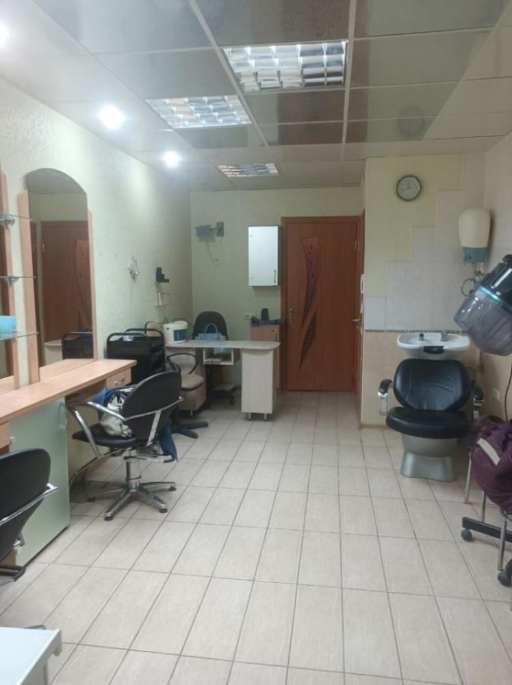 К продаже предлагается салон красоты