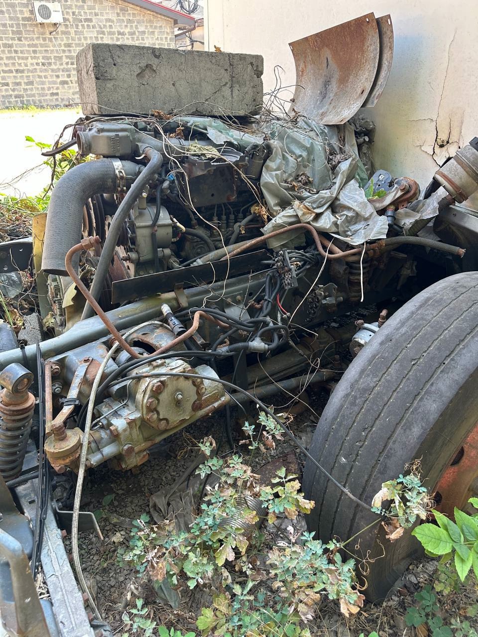 Продажа двух грузовиков DAF 75 (6)