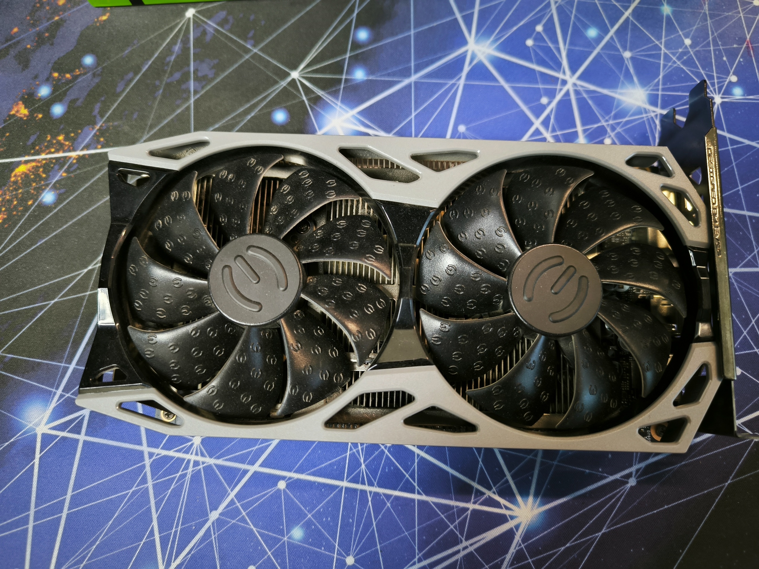 Продам видеокарту EVGA GeForce Предлагаю (1)