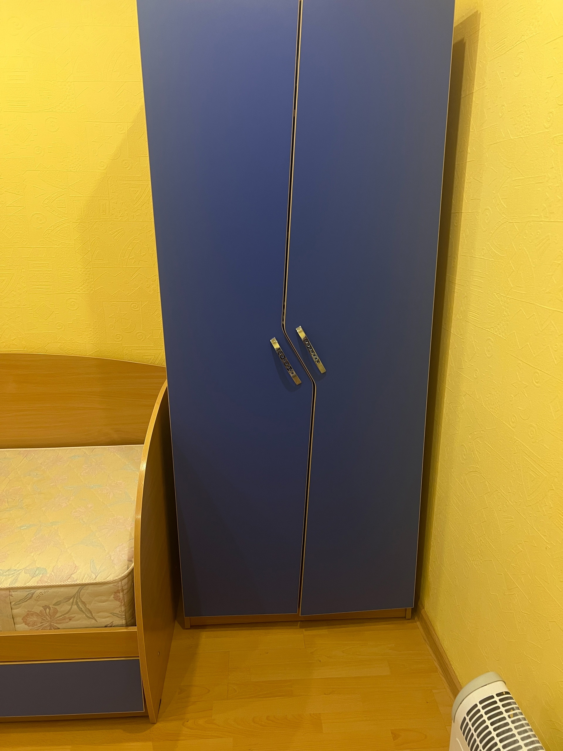 Продажа мебели для детской комнаты (1)