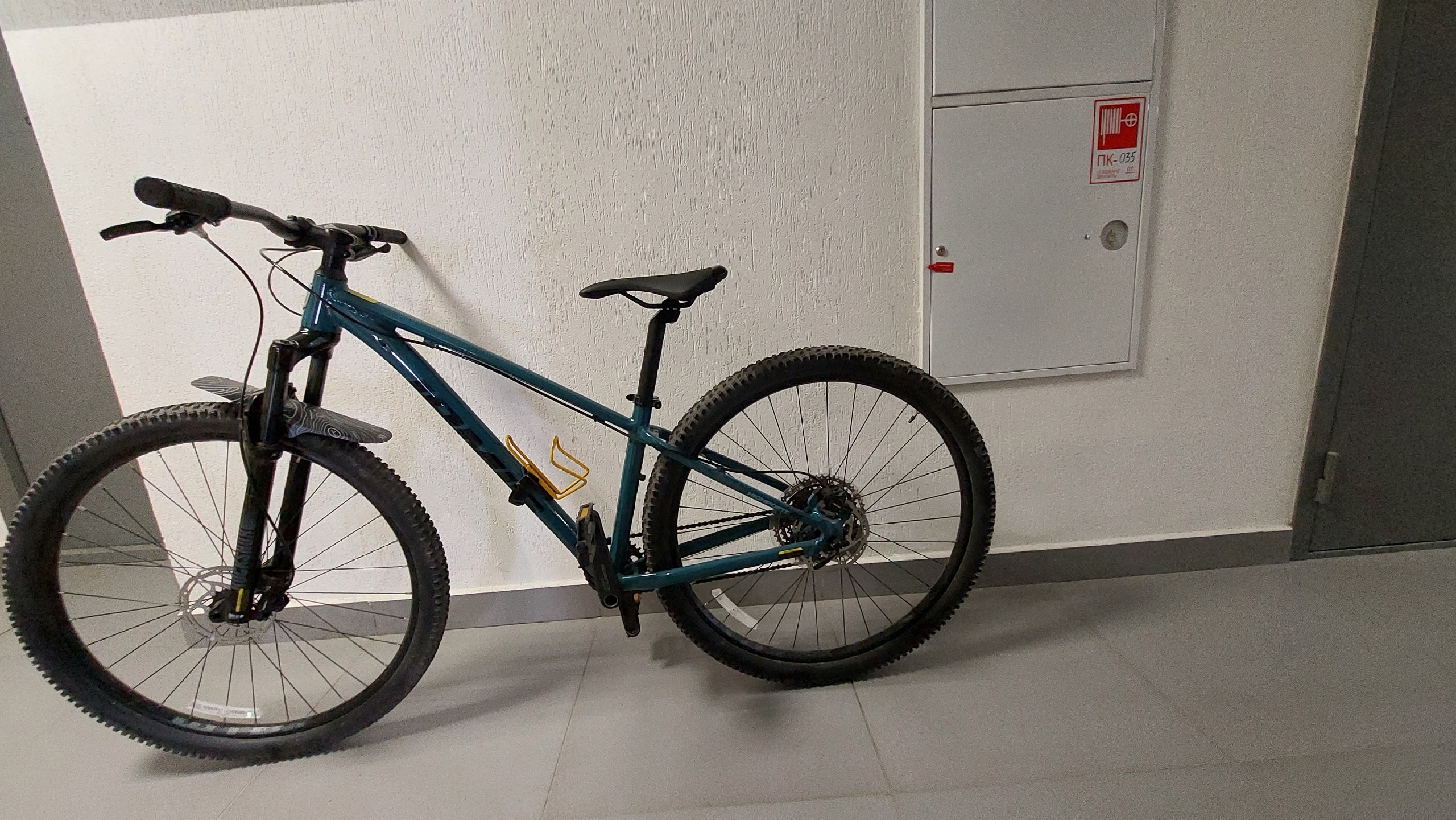 Велосипед Jamis Highpoint A1 на