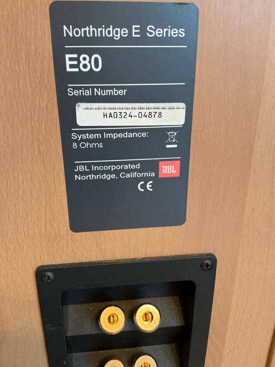 Продаётся комплект: акустика JBL Акустическая (8)
