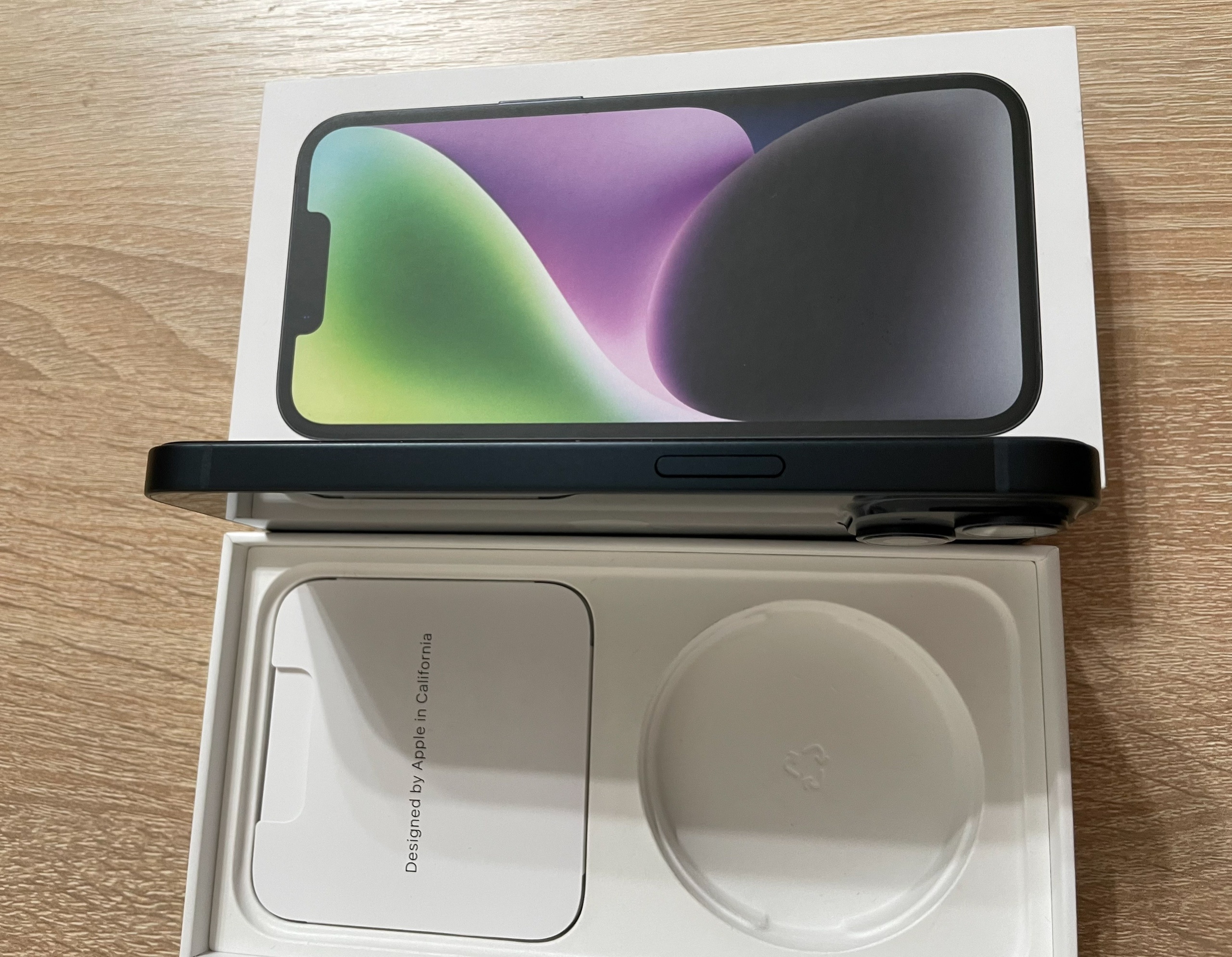 Продаю iPhone 14, 256 ГБ. (3)