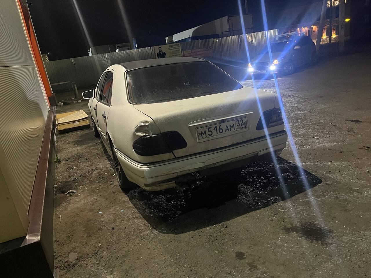 Автомобиль с пробегом 90,000 км (6)