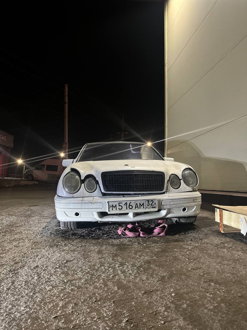 Автомобиль с пробегом 90,000 км (5)